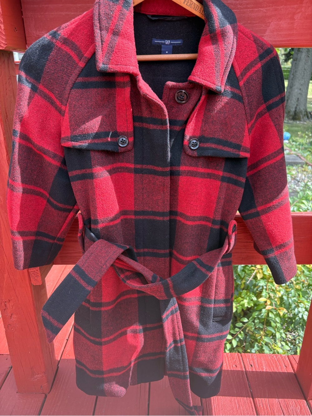 GAP Women’s Red & Black Buffalo Plaid Wool Blend Belted Coat – Size Medium